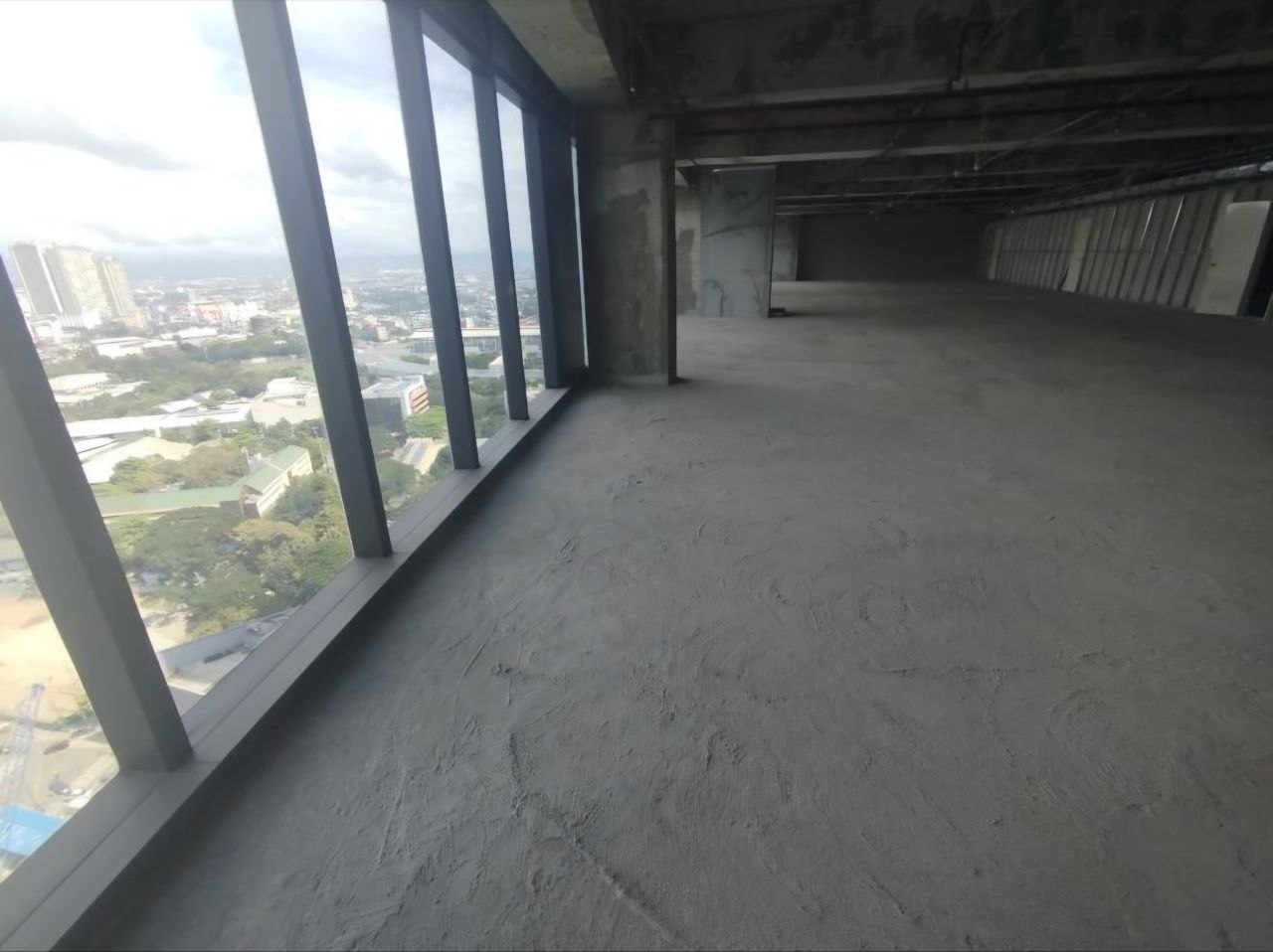 Premium Office Space at BGC Park Triangle Corporate Plaza, Taguig City image 4